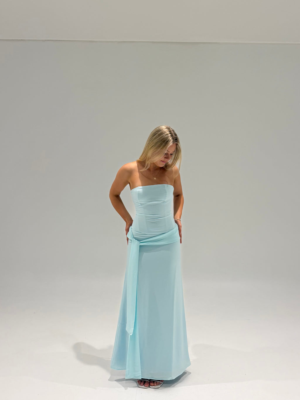 Charlotte Set, Mist
