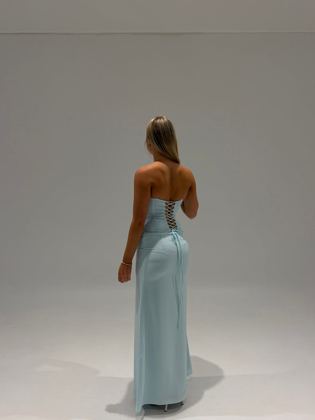 Charlotte Set, Mist